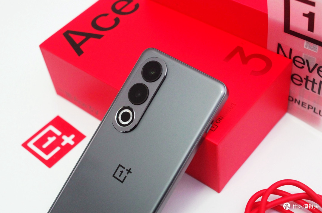 618买对不买贵,2K价位中端卷王:一加Ace 3V AI手机