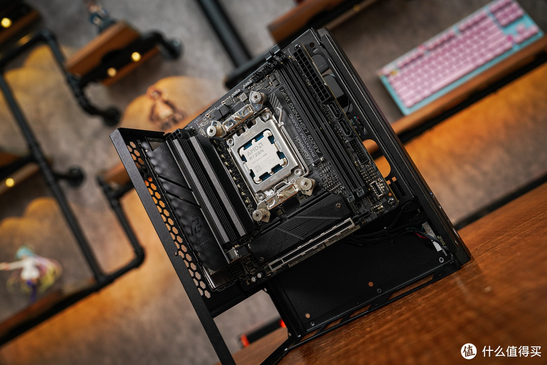 颜值能扛的AMD 8600G+华擎A620i打造书架6.9Lmini影音主机