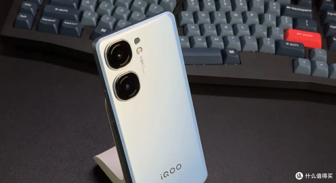 2000元预算买手机,谁能给我一个不选iQOO Neo9的理由?