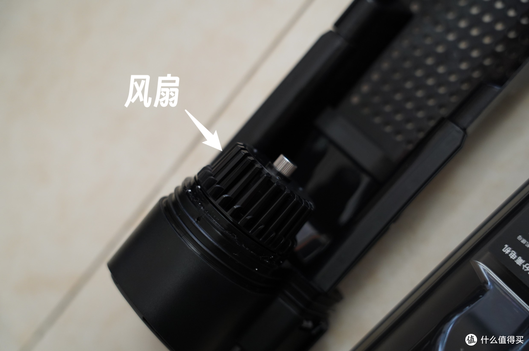 质价比洗地机的巅峰对决——添可Stretch S  VS  追觅H20 Ultra