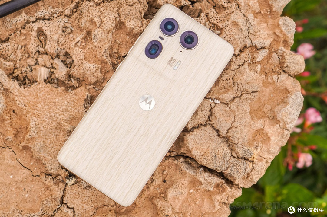 手机平板篇十八摩托罗拉的首款ai手机motox50ultra采用环保实木质感