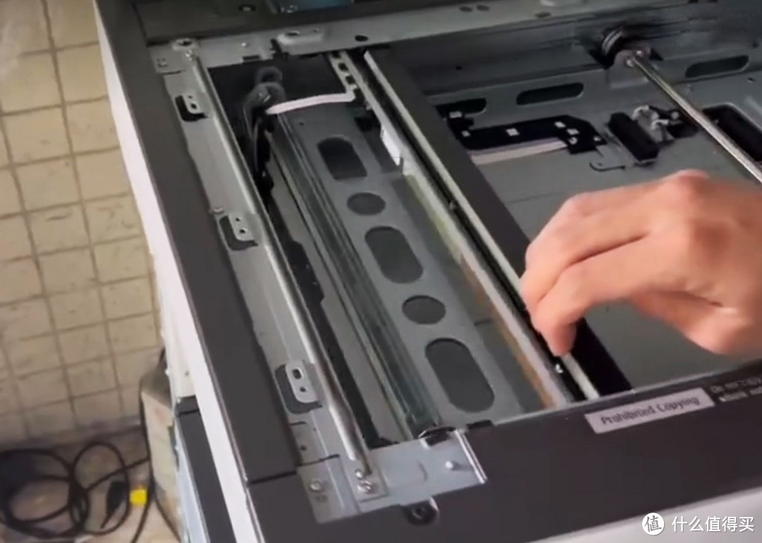 理光复印机清洁光学舱 解决扫描复印不清晰