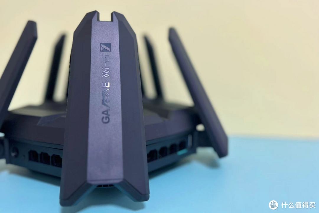 速度与激情的完美融合，锐捷天蝎BE72 Pro Wi-Fi 7电竞路由器