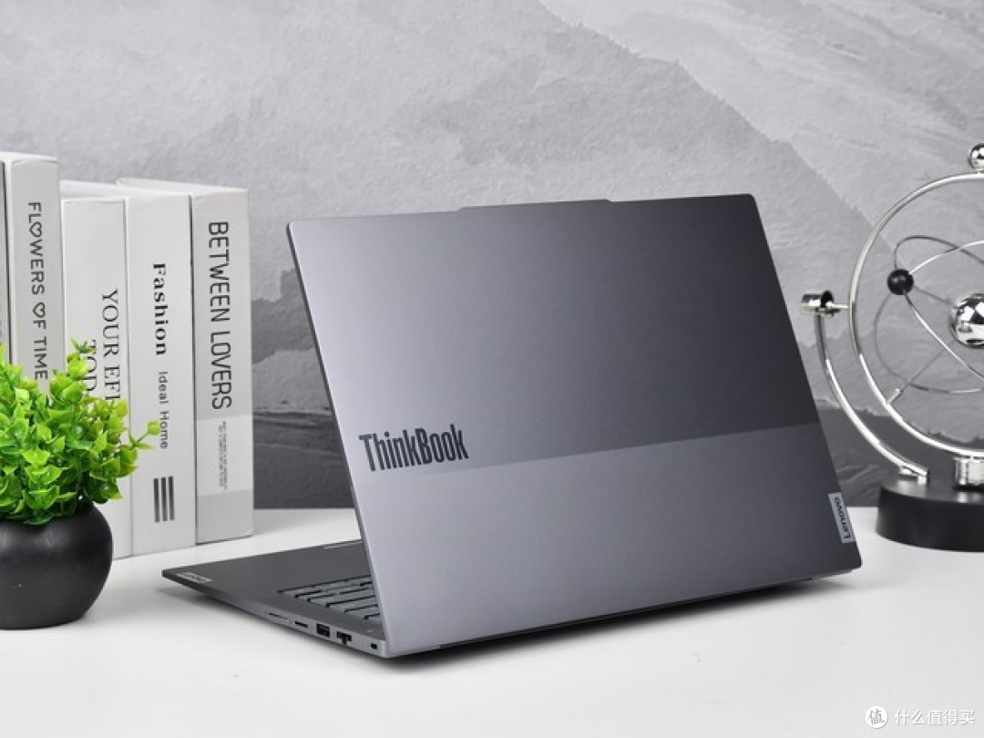 上手体验ThinkBook 14+ 2024 哪都不错就差散热
