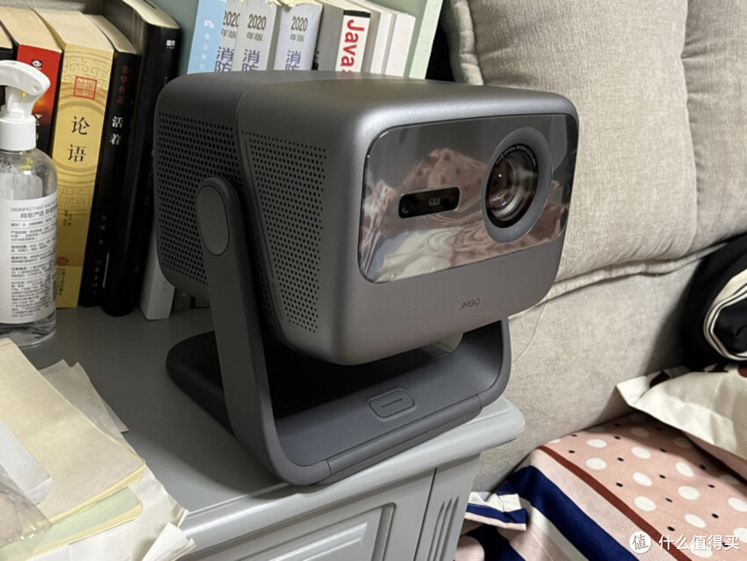坚果N1S Ultra 4K至臻版投影仪：家庭影院的全新选择
