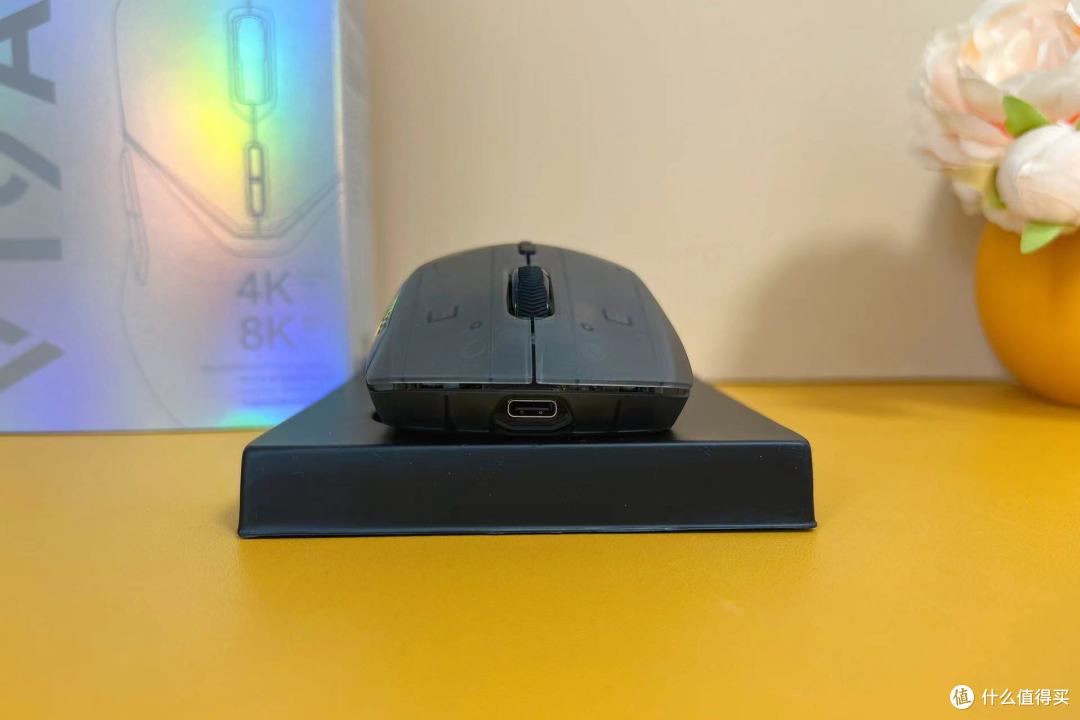 股掌操控,全局在握:雷柏VT9Air游戏鼠标
