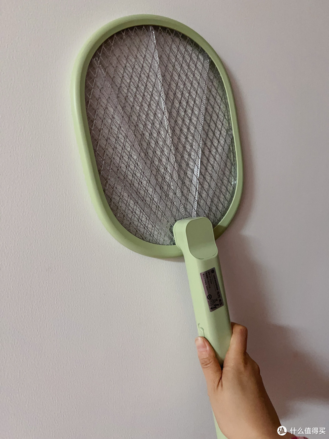 分享最近买的一款非常好用的久量电蚊拍：现代家居的环保灭蚊之道