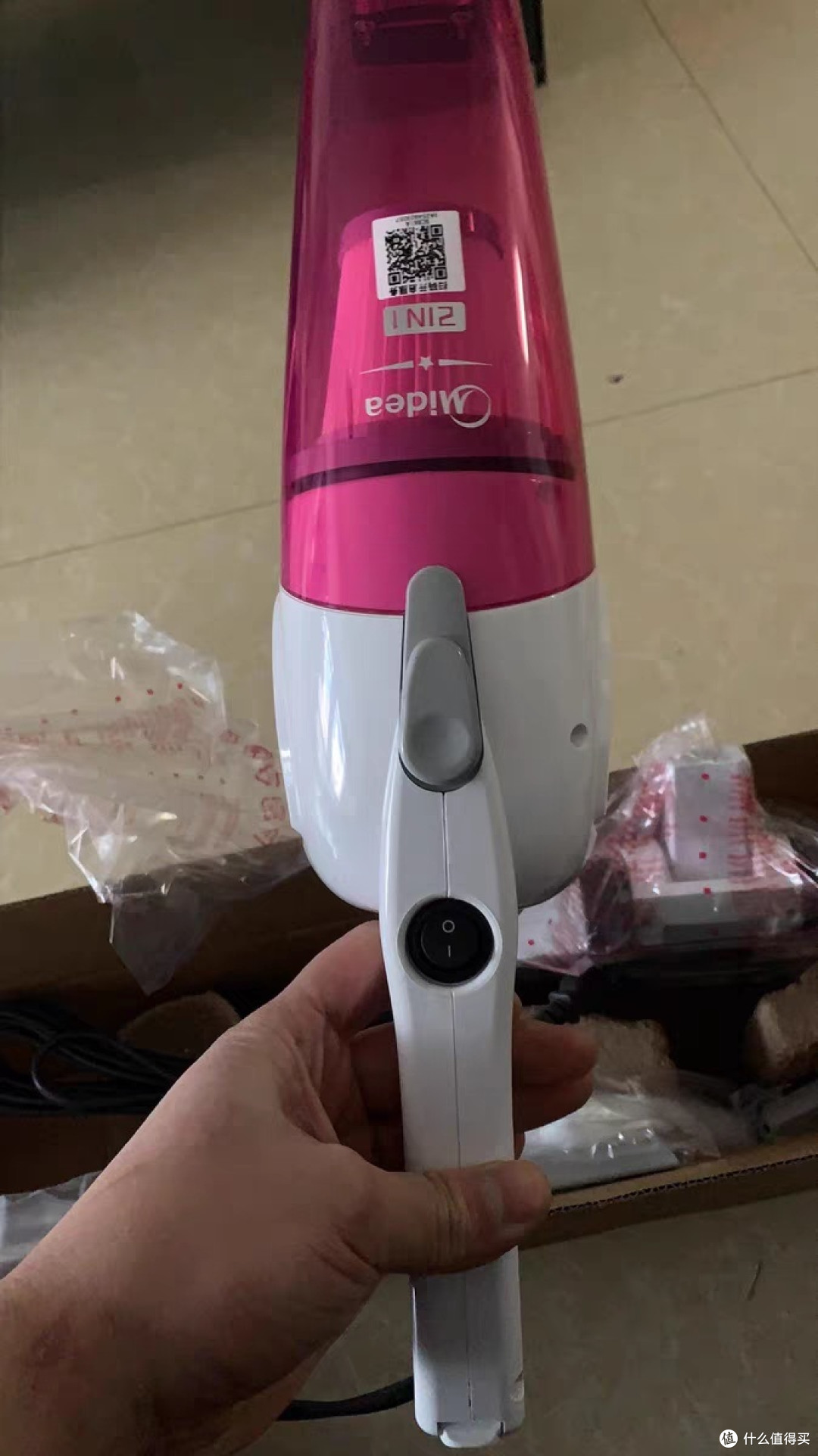 美的吸尘器家用小型手持多功能大吸力强力宠物地毯官网热销SC861A