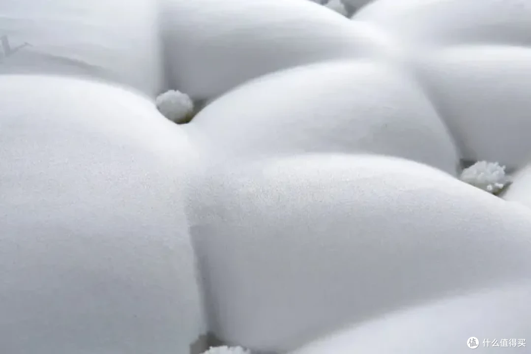 床垫选购指南!全网最全的床垫结构科普!不同睡姿该选什么样的床垫?六款性价比较低的床垫避坑!