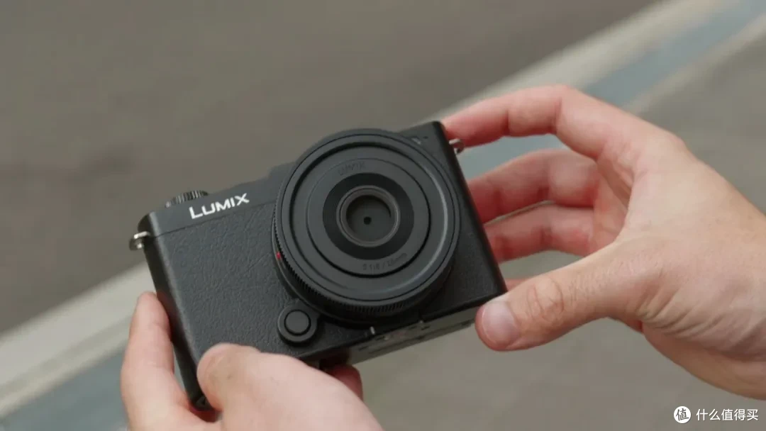 松下LUMIX S9对标谁?受众群体又是谁?优缺点很明显!