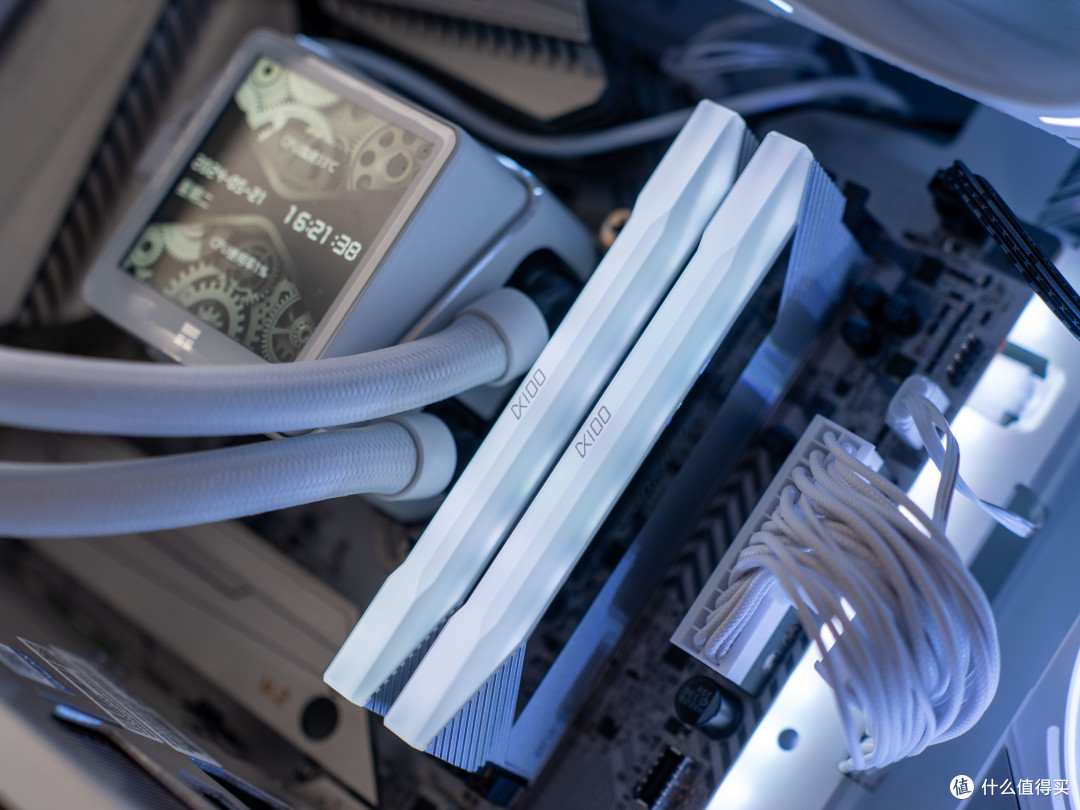 1500元主板新标杆，七彩虹CVN Z790D5 ARK FROZEN方舟主板测评