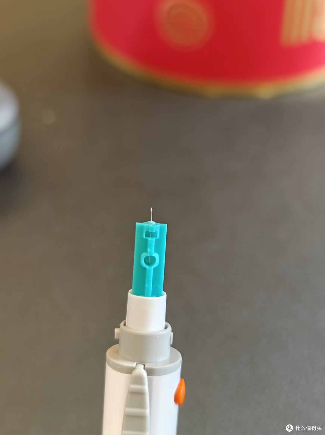 “一刺、一吸、一退”,三步就能测出精准血糖值,让老父亲不焦虑的鱼跃血糖仪660