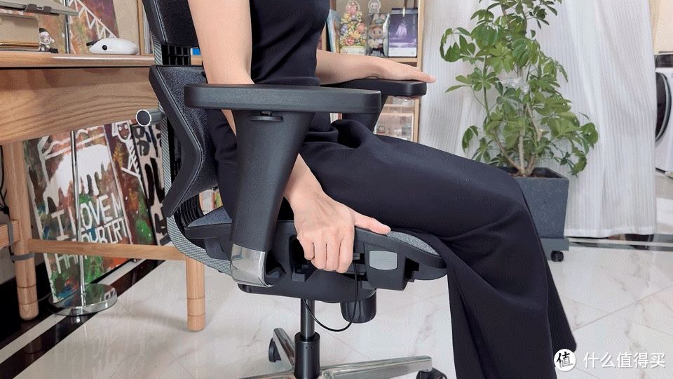 久坐打工人dd！骶位支撑的人体工学椅才是咱们的保命神器。工学至尊 i5 我先坐啦！