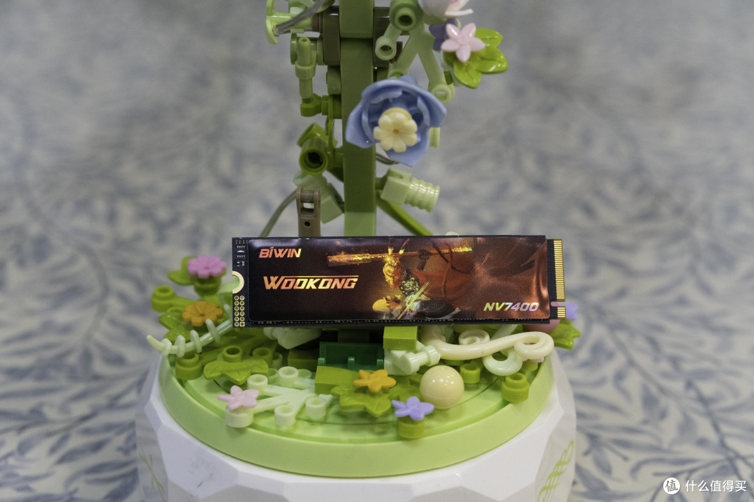 为什么我的SSD速度跑不满?可能是因为处理器哦,AMD/INTEL对比实测对PCIe4.0的支持程度!