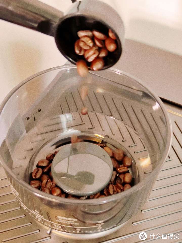 2024半自动一体式咖啡机选购指南，如何挑选适合自己的咖啡机？凯度、马克西姆、百胜图、佩罗奇实测