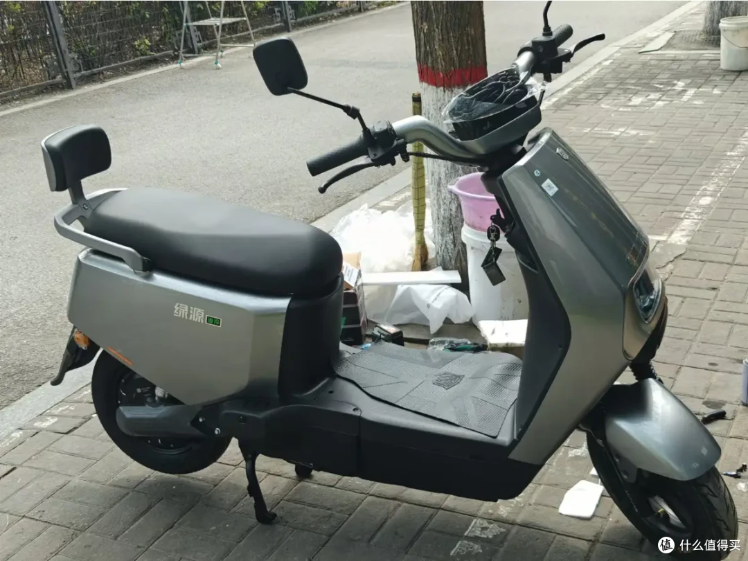 超实用电动自行车选购指南|2799元72V21Ah双碟刹1000W钢丝胎