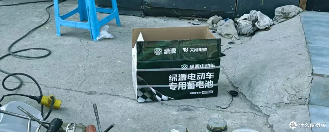 超实用电动自行车选购指南|2799元72V21Ah双碟刹1000W钢丝胎