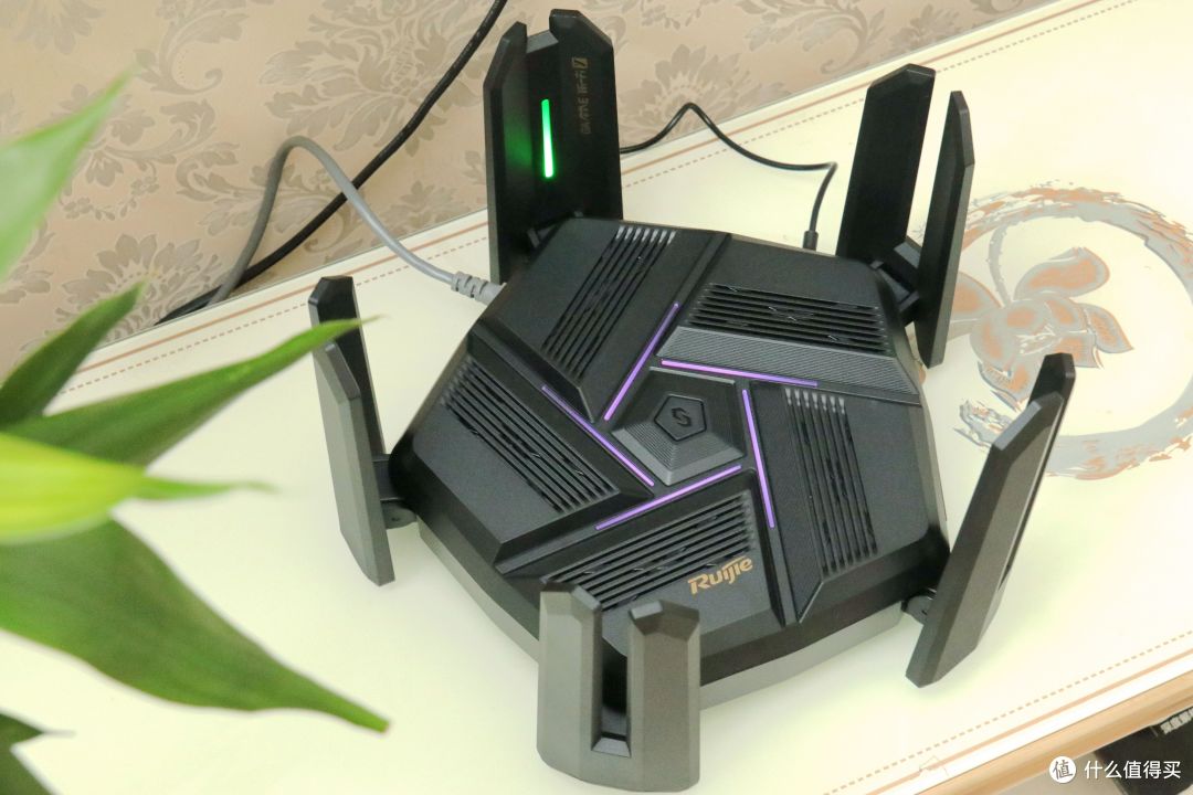 200平大户型全屋WiFi首选：锐捷天蝎BE72 Pro电竞路由器，支持WiFi7