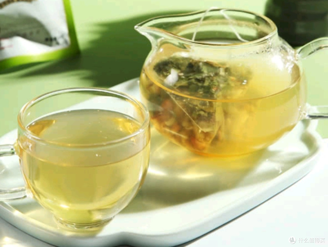 荷叶飞燕茶