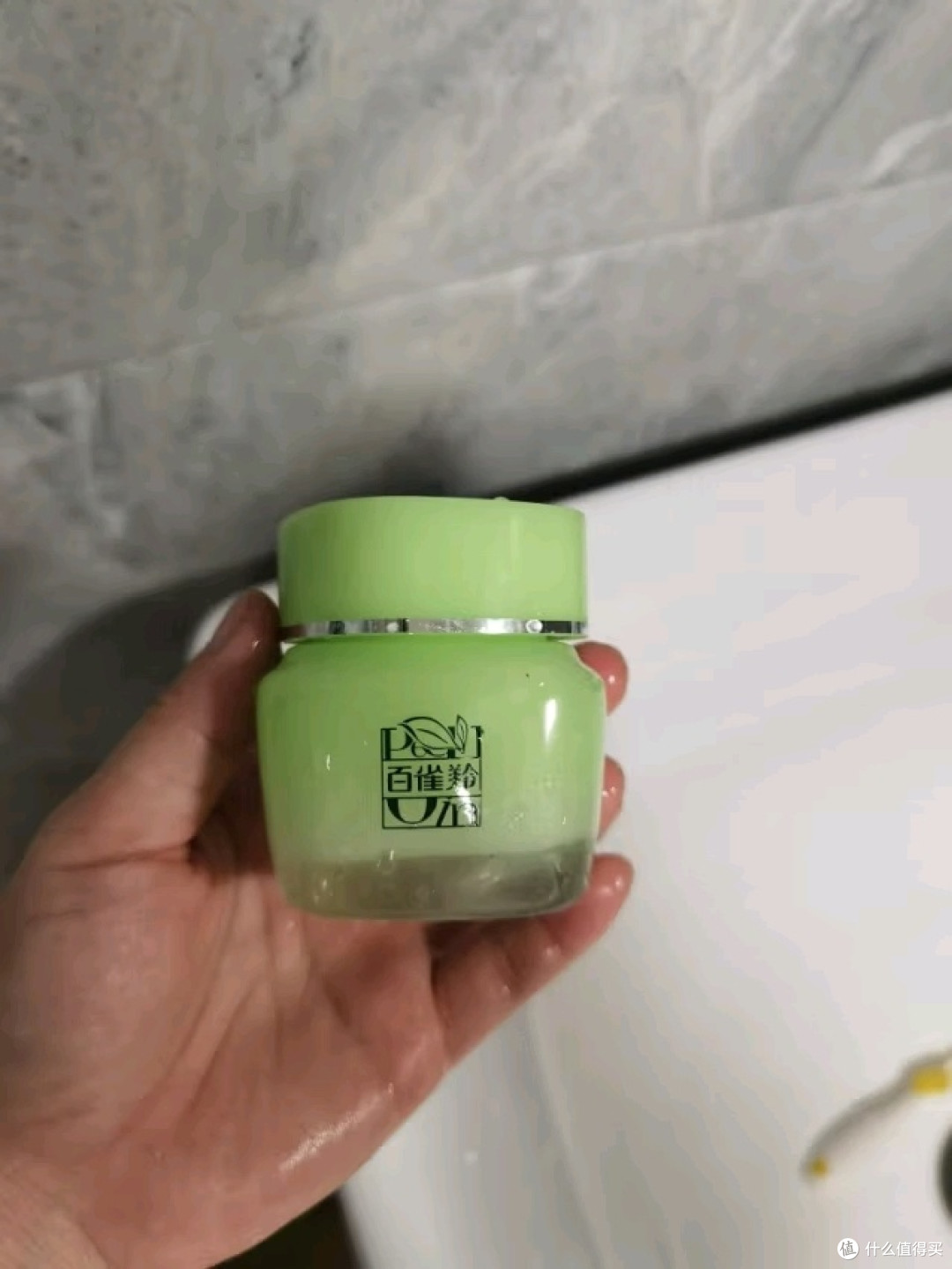 百雀羚"草本精华，保湿效果真的好吗？