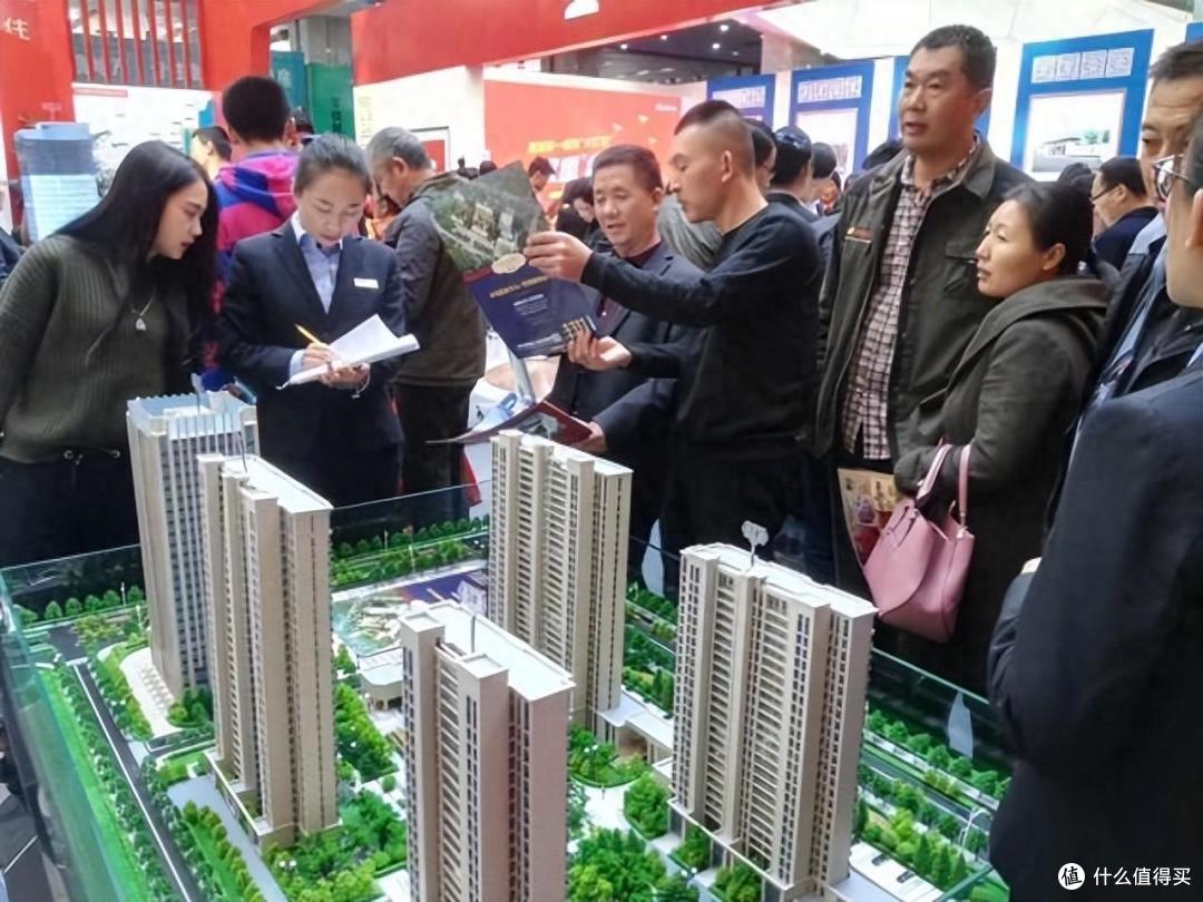 买房时遇到选择困难症，别急着下手，遵循这4个“4不挑”原则就行