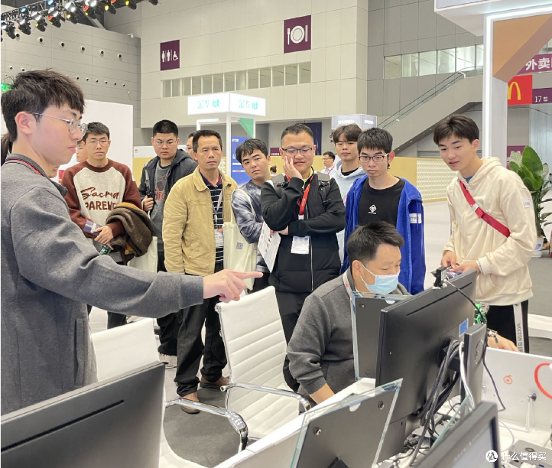 大学生用OrangePi AIpro玩出备有趣的项目——手势贪吃蛇