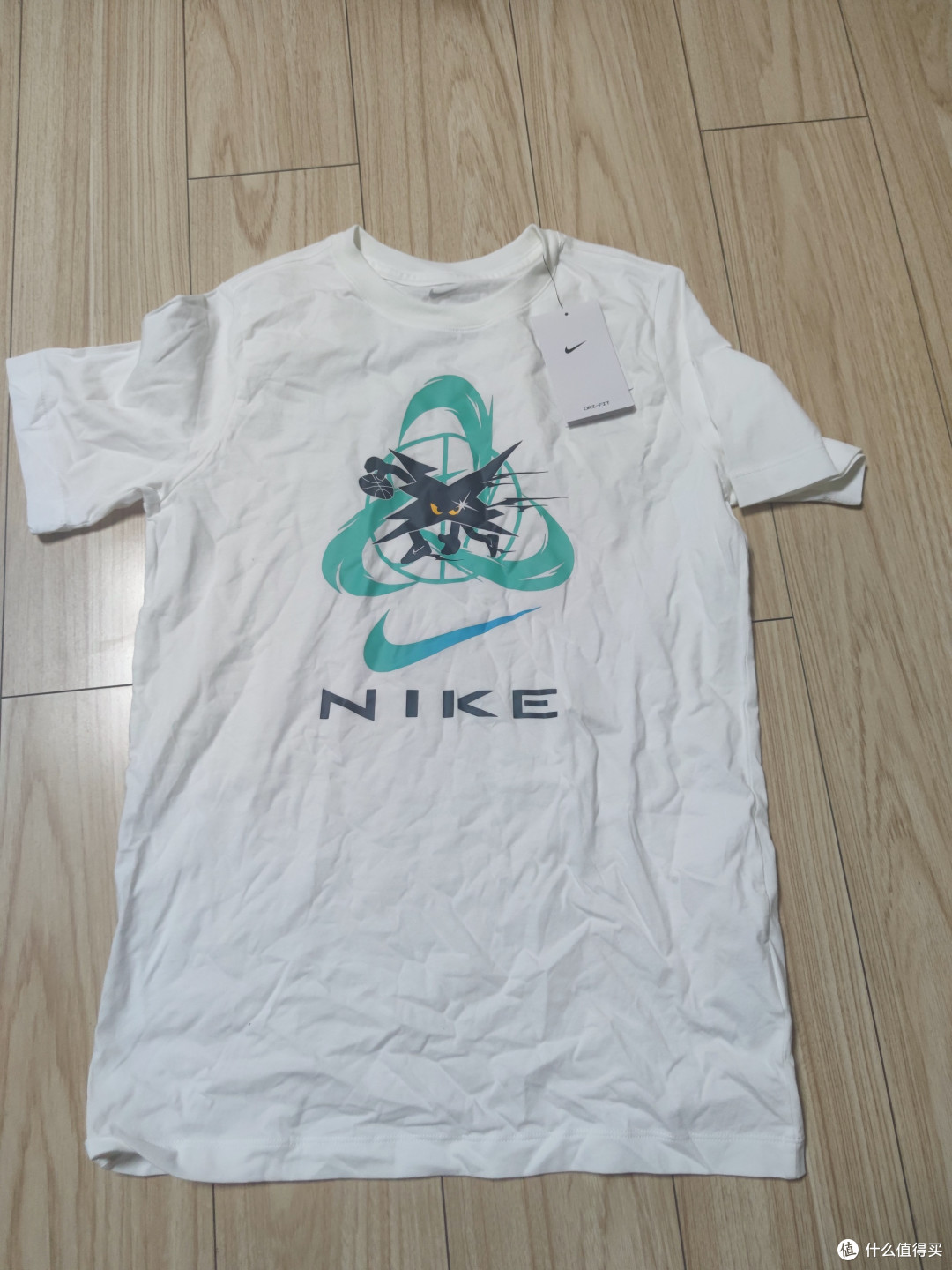 618来的刚刚好,80不到买件NIKE短T过夏天