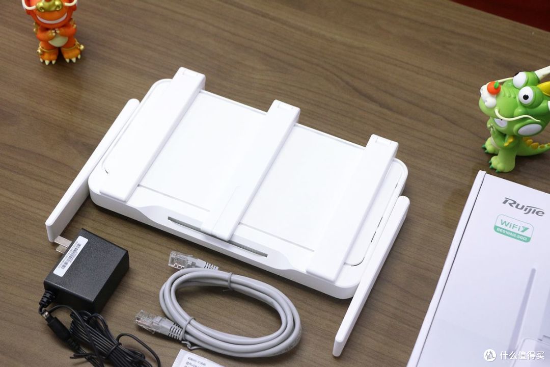 稳定穿墙信号强,AI加速黑科技,锐捷雪豹BE50电竞路由器体验