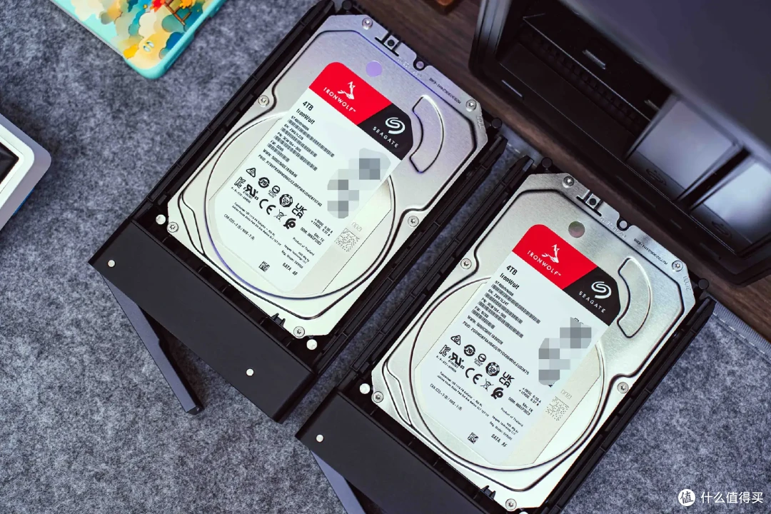 绿联 DXP4800全面测评|配置升级系统重构,诚意满满的旗舰NAS