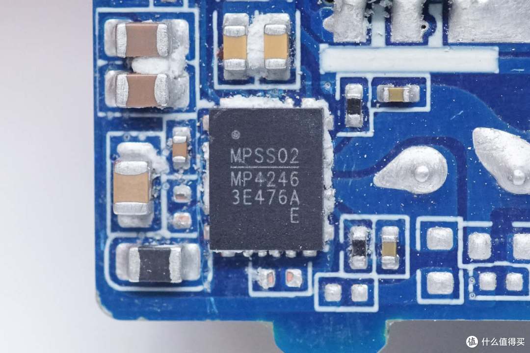 拆解报告:CUKTECH酷态科65W 2C1A氮化镓充电器AD653C