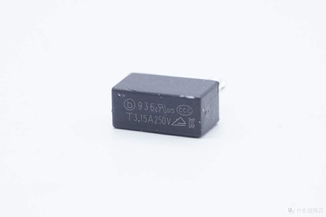拆解报告:CUKTECH酷态科65W 2C1A氮化镓充电器AD653C