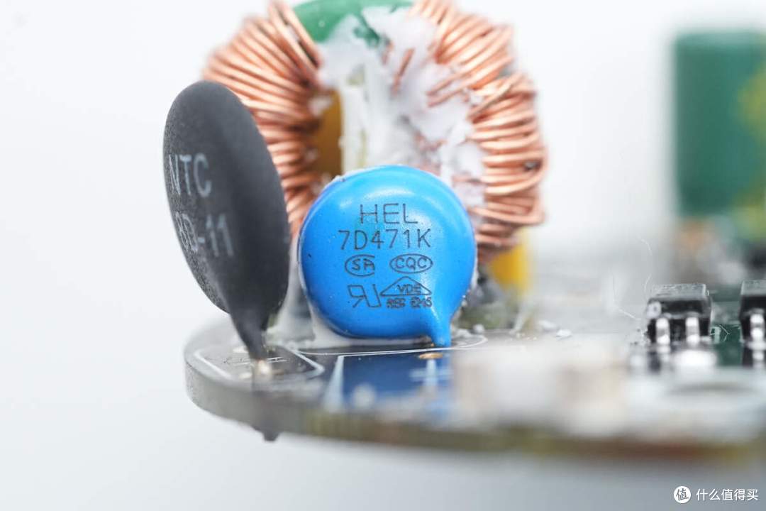 拆解报告：Laifen徕芬1400W高速电吹风SE Lite