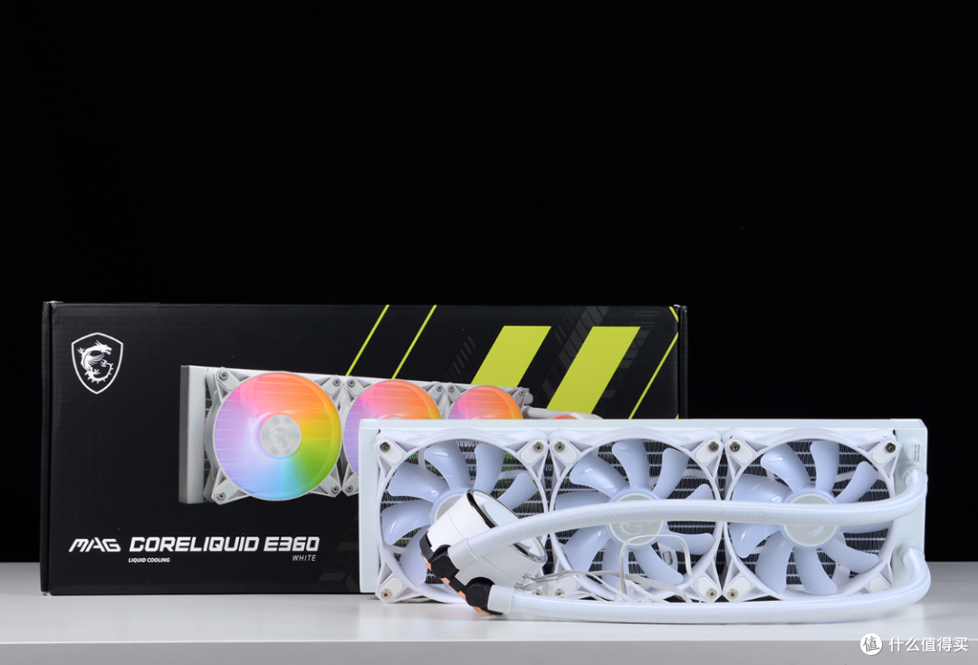 追求极致散热，颜值不妥协！9K预算搞定13600KF+4070Super搭配先马朱雀5装机