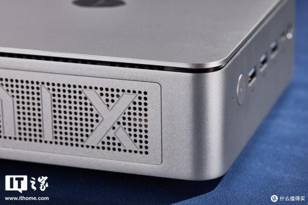 雷神 MIX PRO 迷你主机体验:小巧便携,性能强势,AI 加持