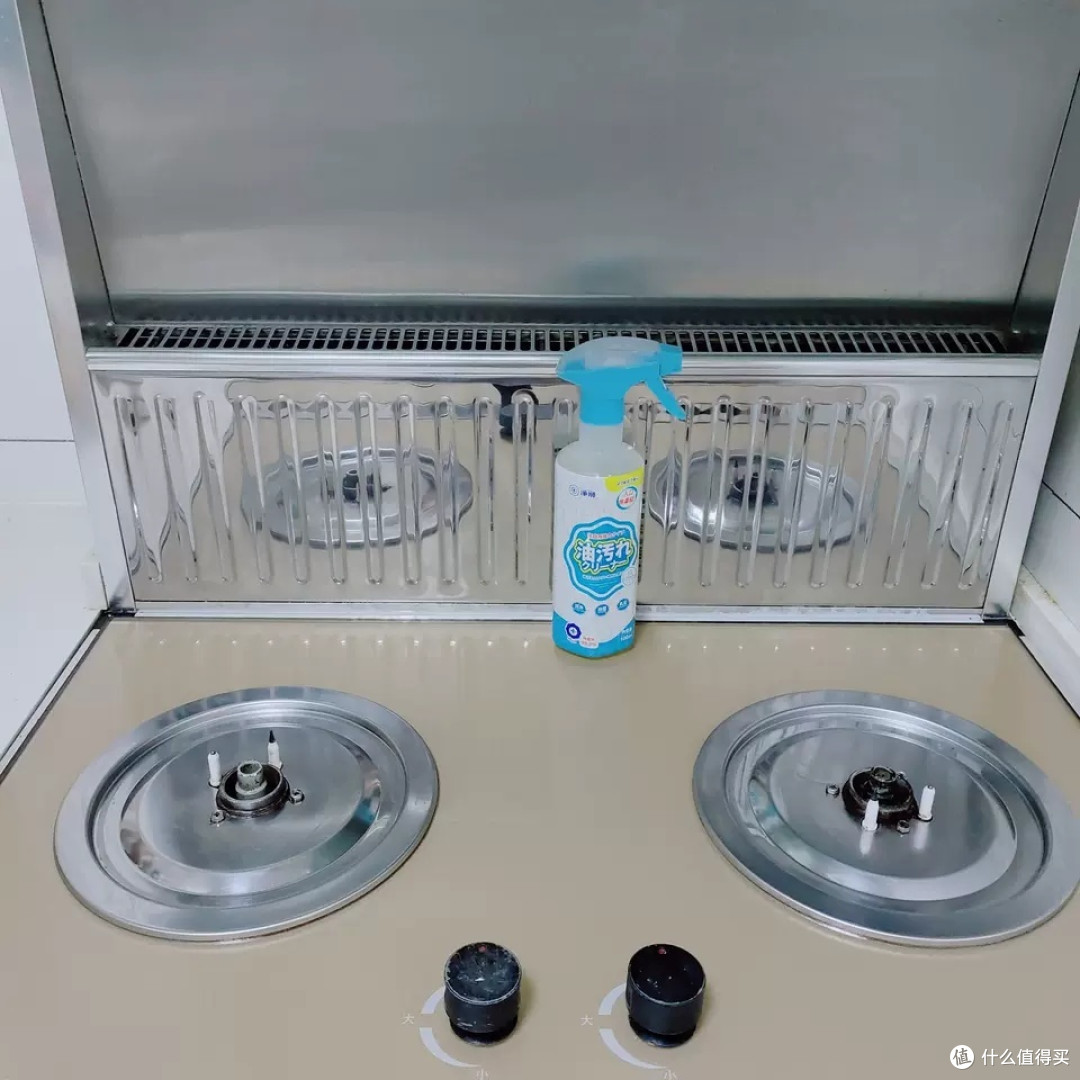 厨房油烟机强力去重油污净——净狮油污清洁神器，家用油污清洗剂的首选！