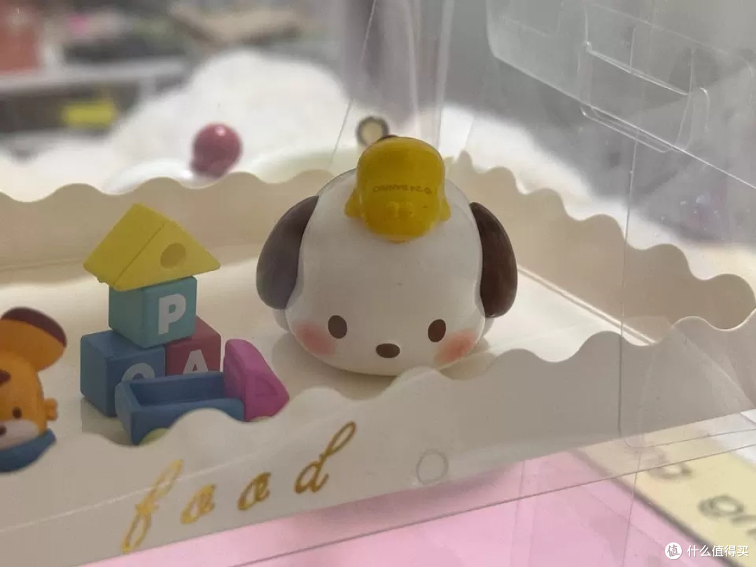 TOPTOY三丽鸥帕恰狗列车手办——萌趣与复古的完美碰撞