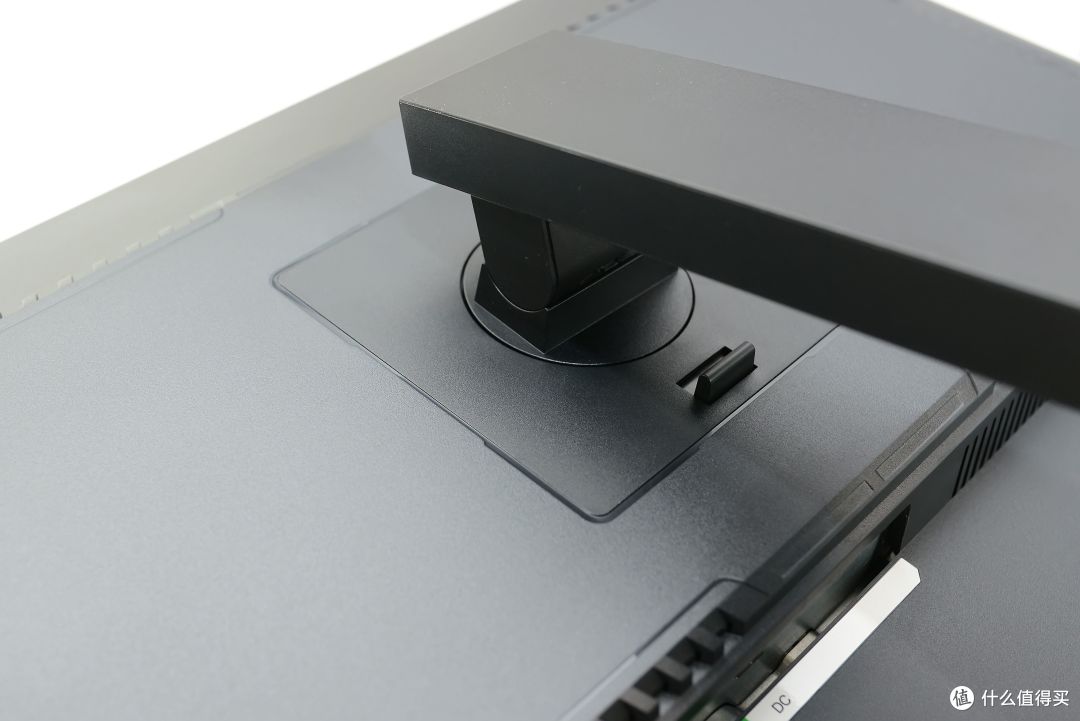LG、三星痛苦面具:苹果MAC色彩、4K、原厂校色IPS显示器,华为、小米都没有