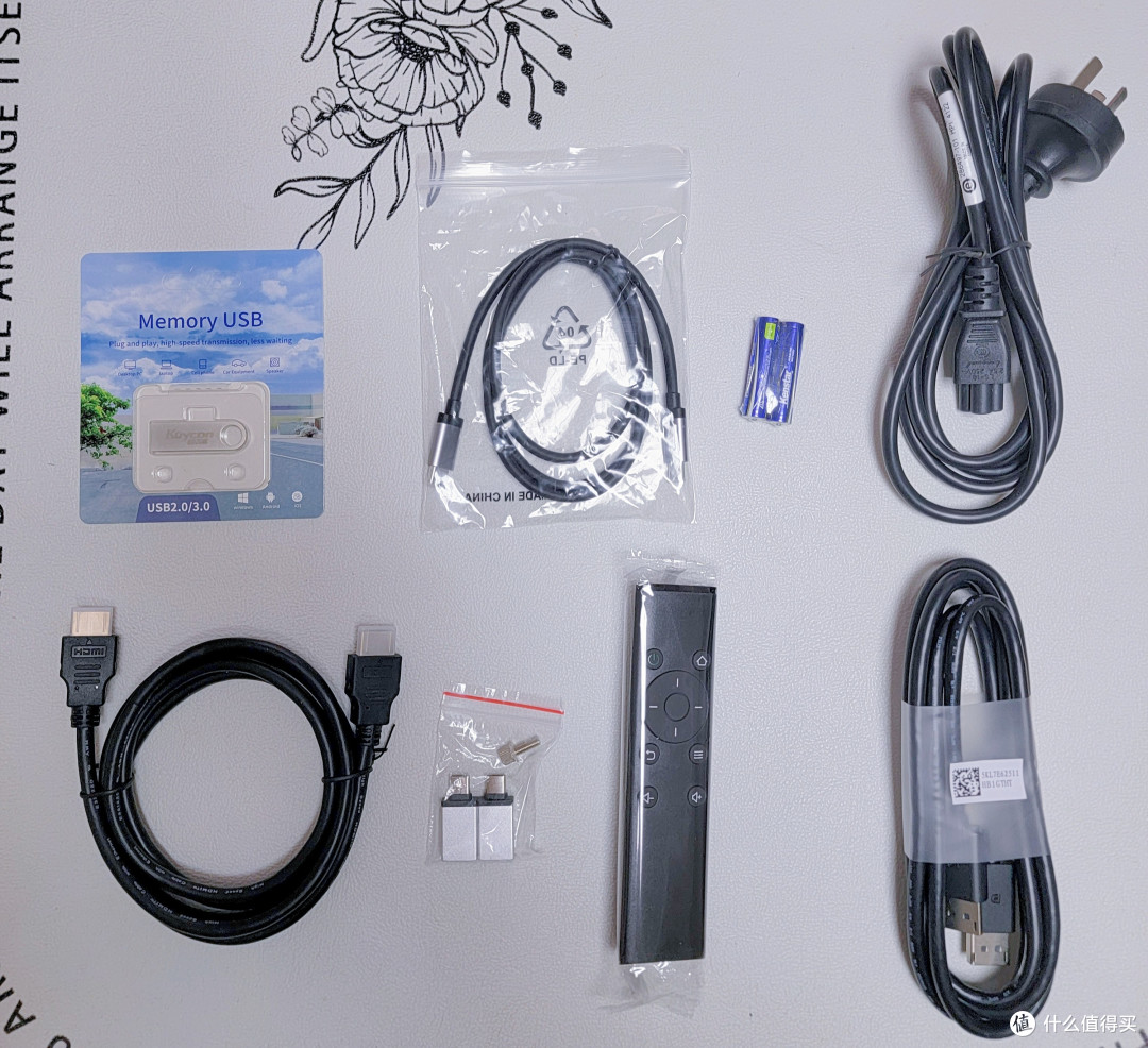苹果显示器最强平替,2000元平替10000元,实测没有翻车,挖到宝了,这个品牌太低调了。