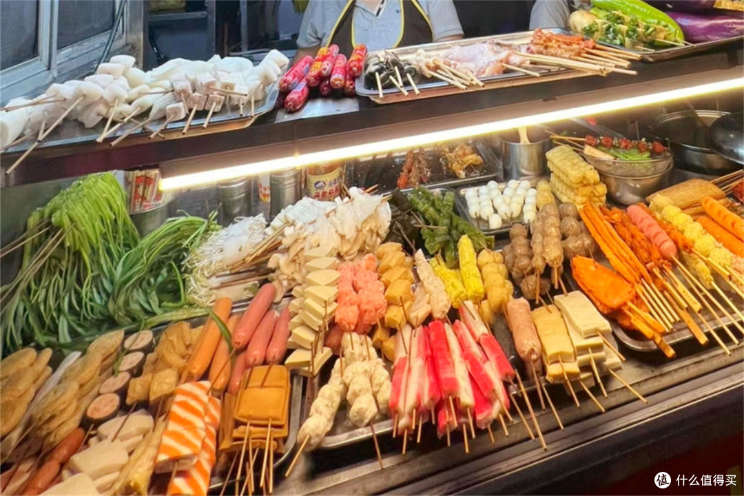 中国5个"夜生活最丰富"的城市,凌晨2点满街人,有你的家乡吗?