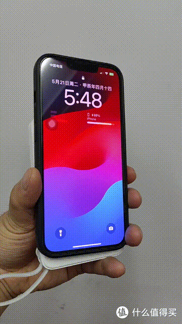 挣脱束缚，带来最爽快的充电体验------西圣PB无线充电宝