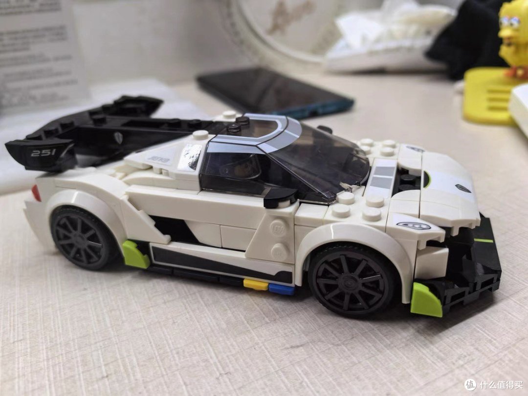 乐高柯尼塞格赛车模型积木：速度与激情的终极体验