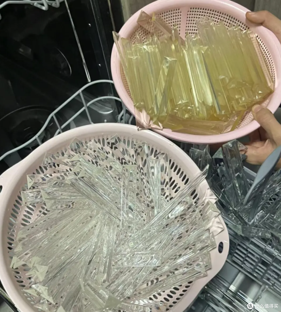不管多有钱,卧室里都别放这5种东西,许多人都不懂,建议收藏!