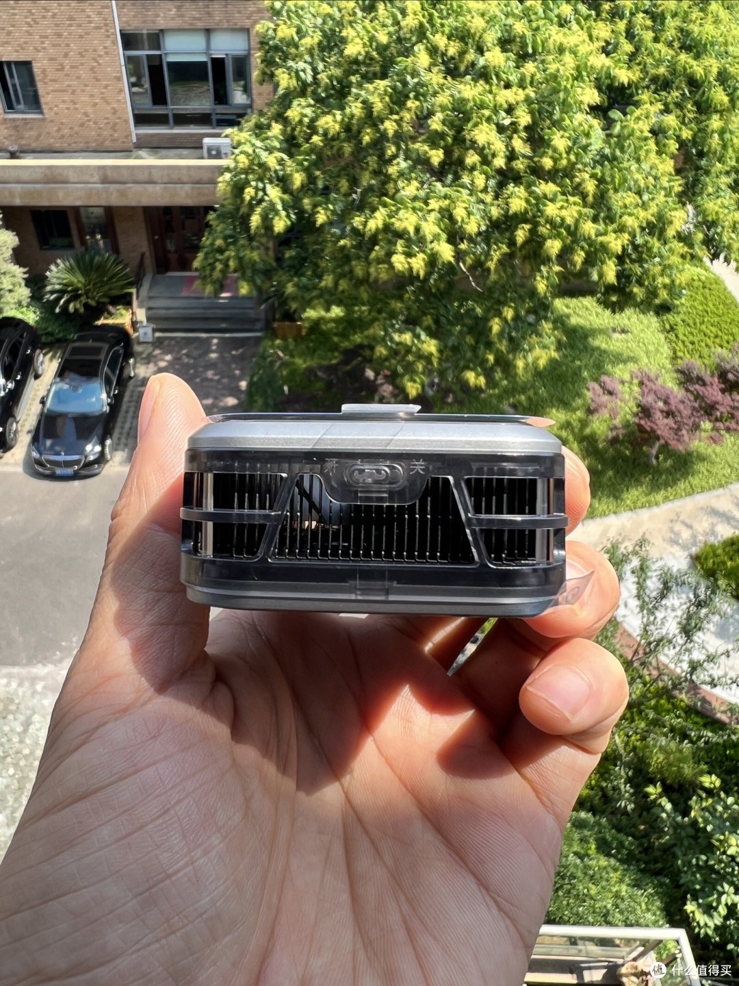 我的手机夏天热爆炸了,急需要降温
