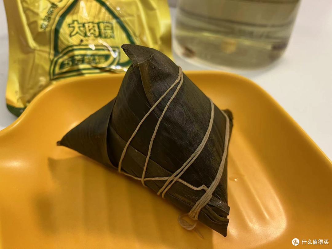 端午节的仪式感怎么能少了粽子!北方的甜粽南方的肉粽,你更爱哪一个呢?