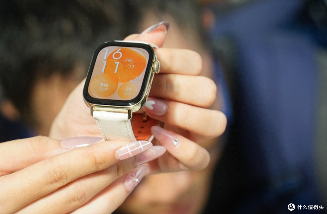华为Watch Fit 3在手:奢华全新设计,具备诸多卓越健康追踪功能