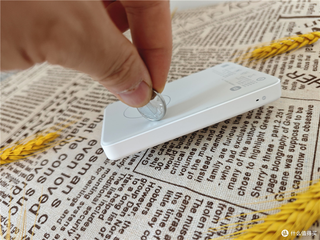 告别电量焦虑,小米磁吸充电宝5000mAh,小巧便携,随时随地充电!