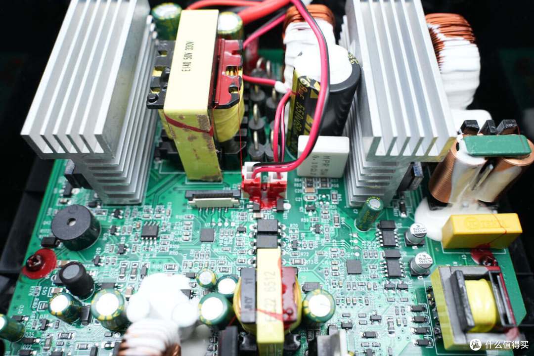 拆解报告:niu小牛电动300w锂电池纯正弦波逆变器nbq-31