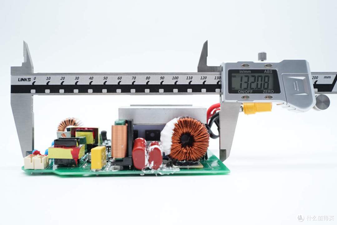 拆解报告:niu小牛电动300w锂电池纯正弦波逆变器nbq-31