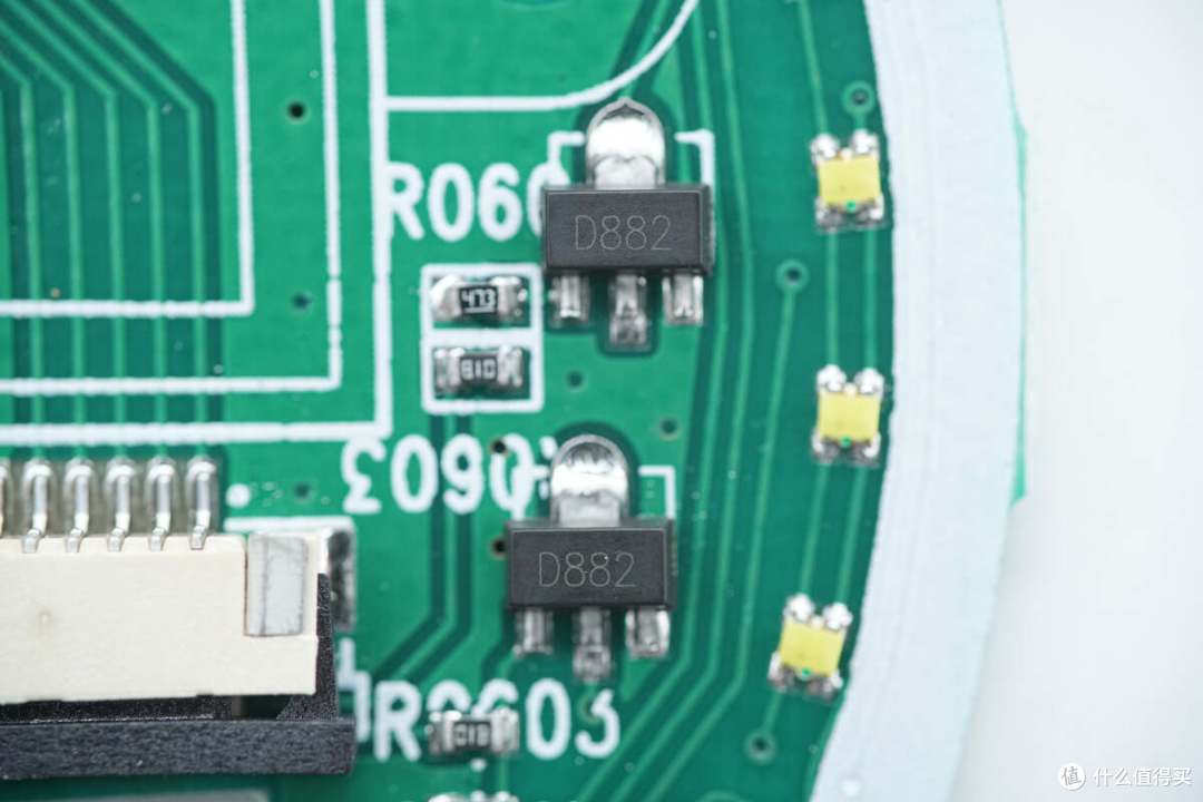 拆解报告:niu小牛电动300w锂电池纯正弦波逆变器nbq-31