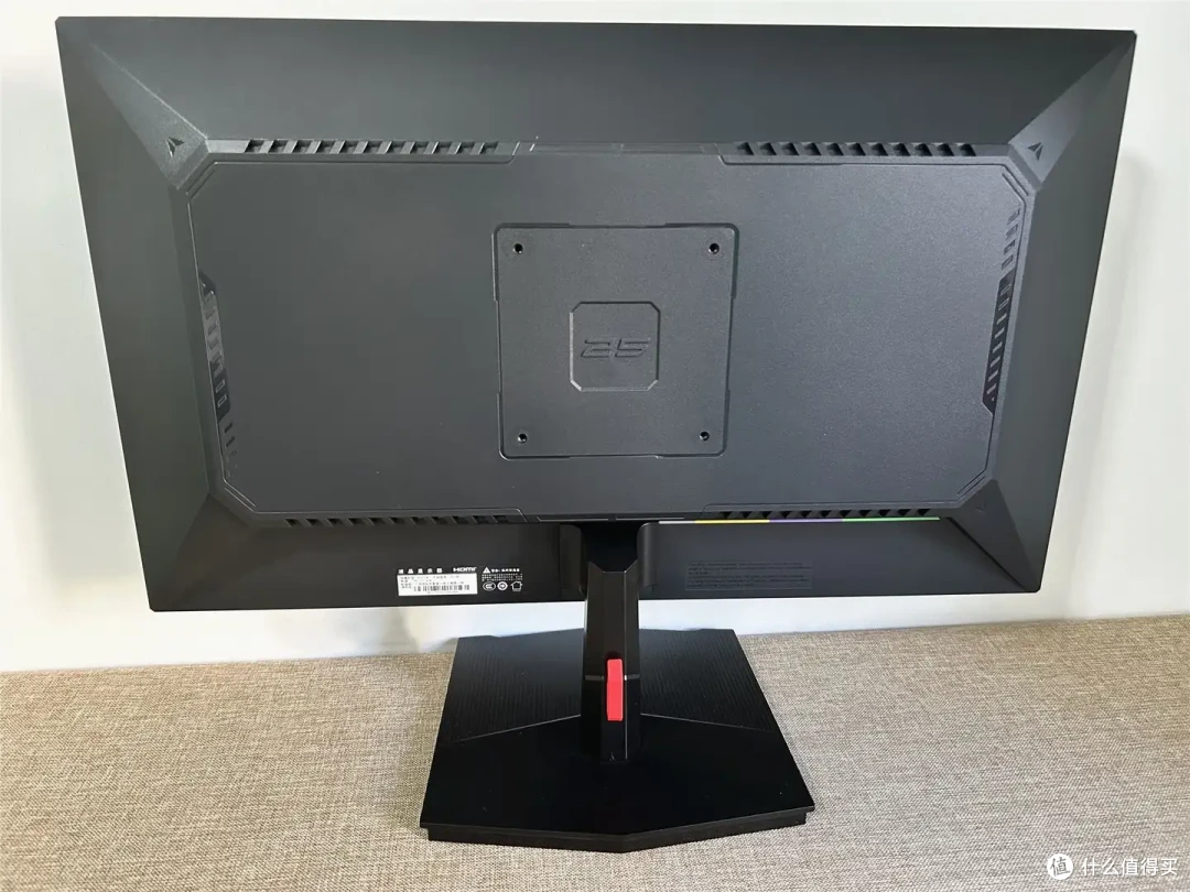 【泰坦P2510R】显示器24寸视觉效果会不会更好？千元内电竞显示器如何选择 ?